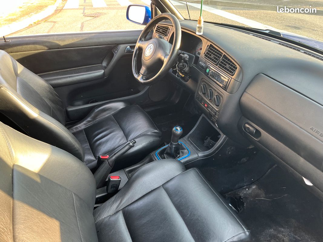 VOLKSWAGEN golf 4 cabriolet Carat (image 2)