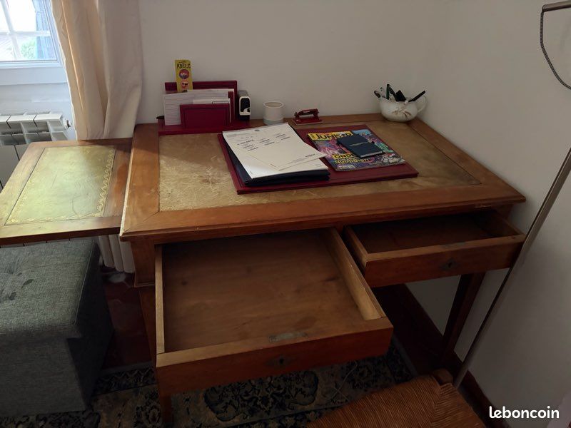Bureau ancien (image 1)