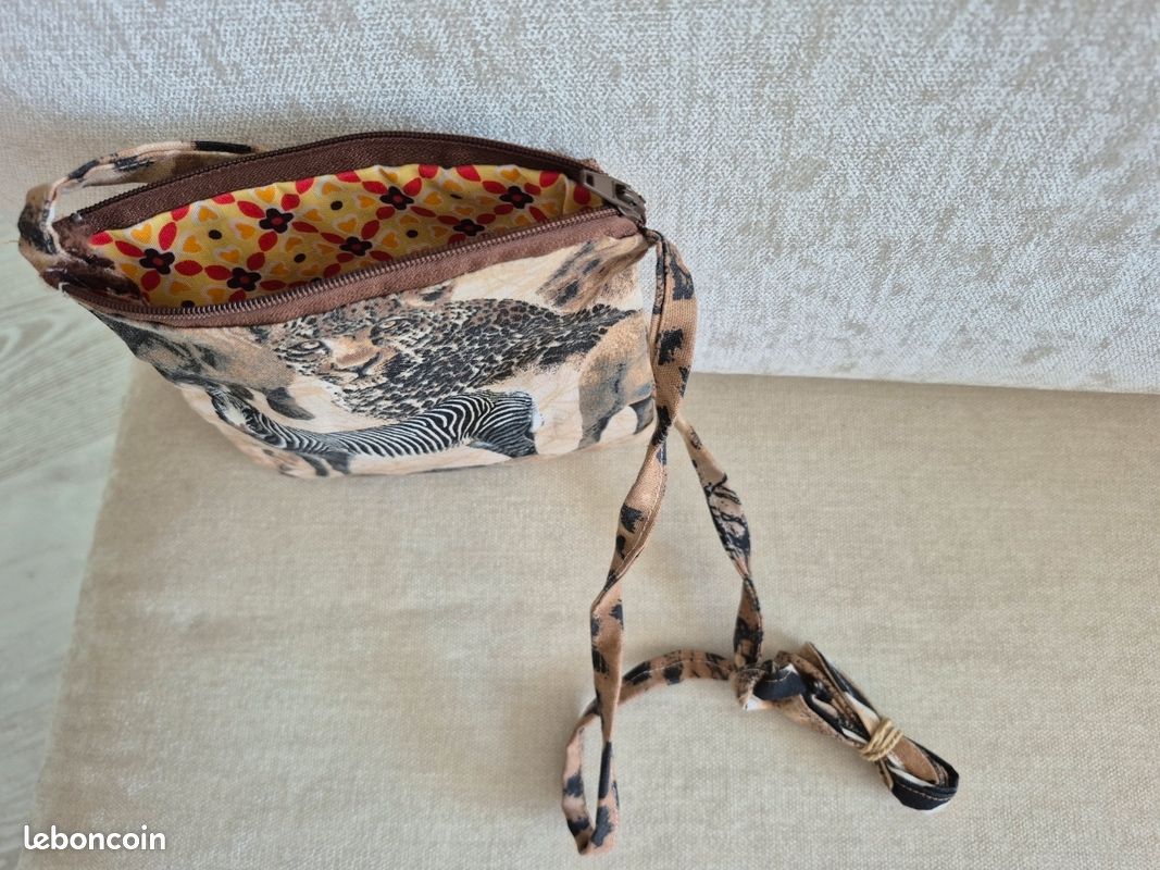Trousse de toilette (image 7)