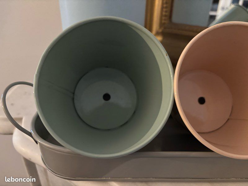 Joli trio de pots pastels en métal pour succulentes (image 6)