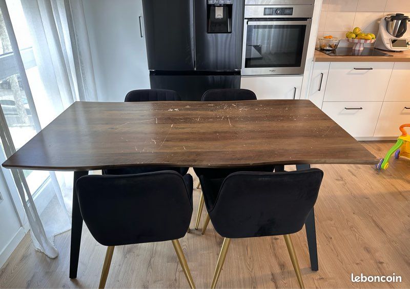 Table à manger (image 1)