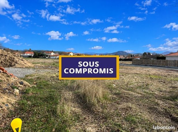 Terrain 766 m² Blavozy