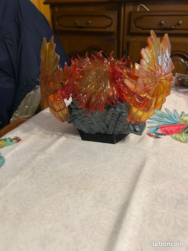 Figurine Ace (image 3)