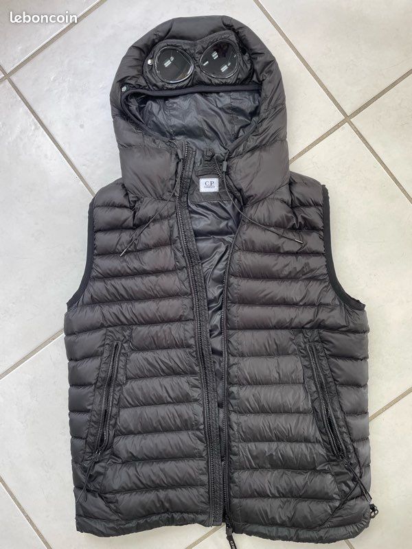 Doudoune sans manche CP Company Vêtements