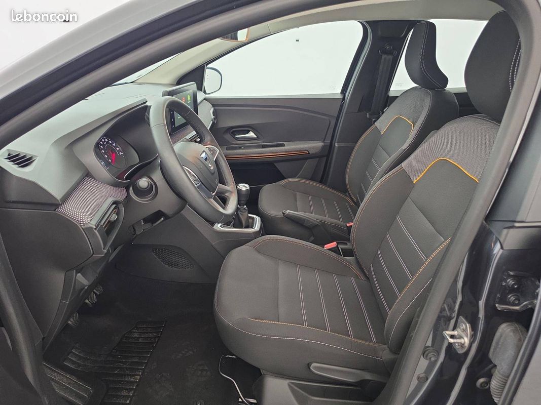 RENAULT Austral mild hybrid 160 auto Techno (image 9)