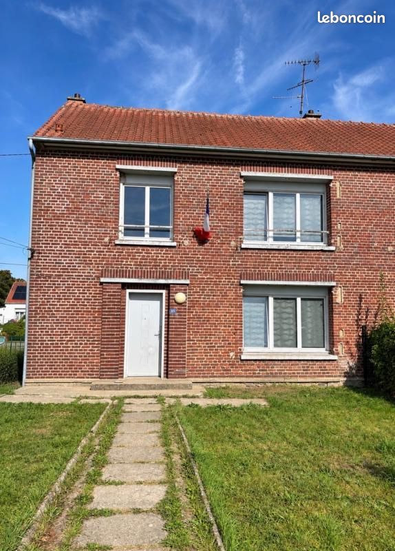 Maison 5 pièces 120 m² · à Busigny · 120 m² · 72 000 €