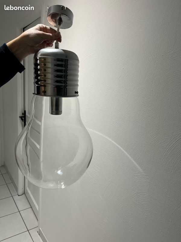 Lustre (image 1)