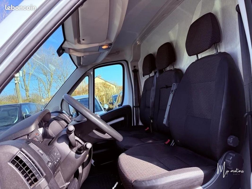 Peugeot Boxer Vu 2.2 BLUEHDI 140 L4H2 PREMIUM / 1E MAIN / PRIX TTC / TVA (image 8)