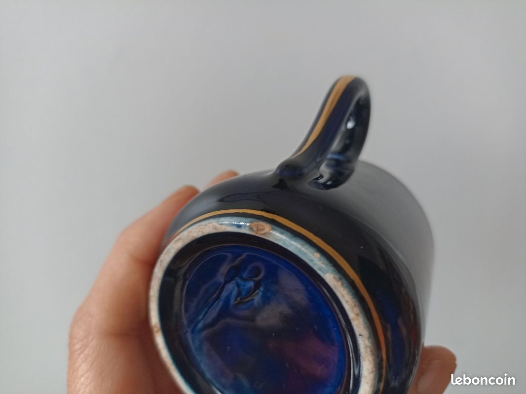 Tasse de collection en faïence (image 11)