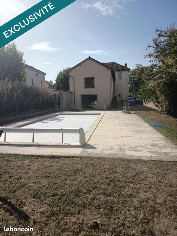 Maison 6 pièces 173 m² · à Saint-Didier-sur-Chalaronne · 173 m² · 420 000 €