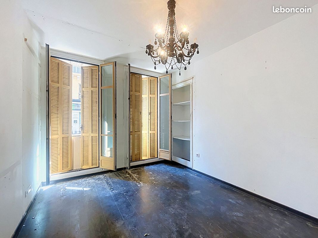 Appartement 2 pièces 45 m² · à Nice · 45 m² · 195 000 €