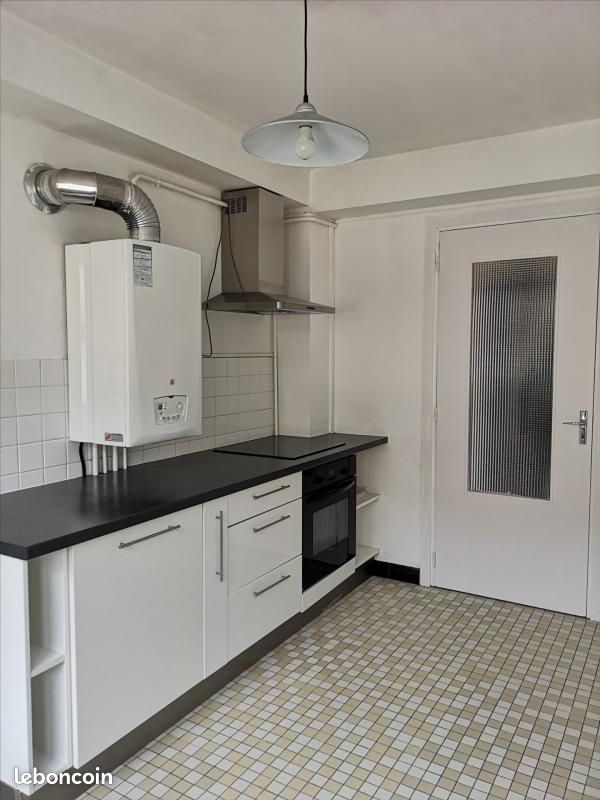 Appartement 3 pièces 74 m² · à Clermont-Ferrand · 74 m² · 755 €