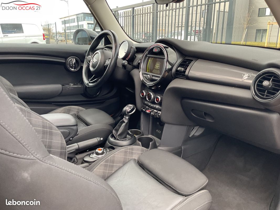 MINI HATCH 3 PORTES F56 Cooper D 116 ch BVA6 Edition Blackfriars (image 14)