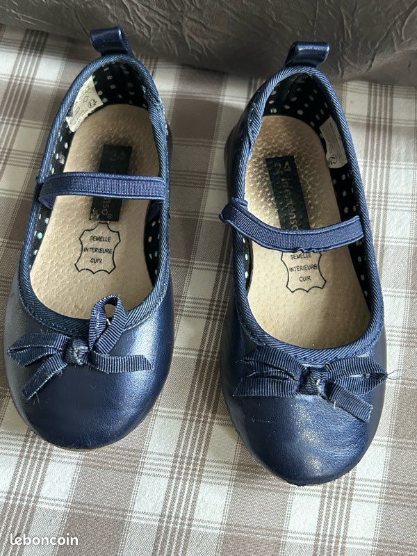 Ballerines bleu marine petite fille (image 2)