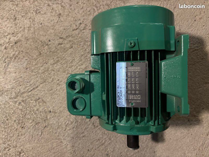 Moteur électrique neuf (image 1)