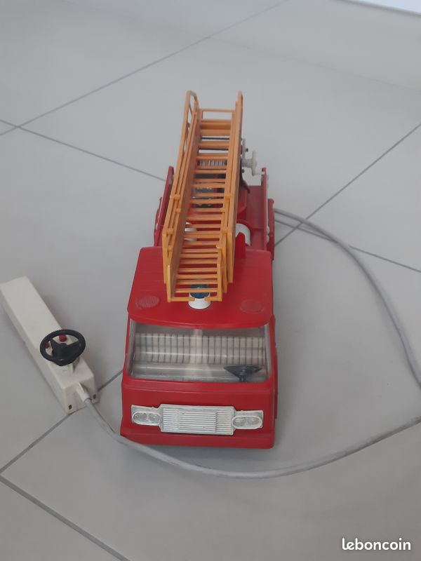 JOUET ANCIENS , camion de pompiers GAMA. EUR 24,50 - FR
