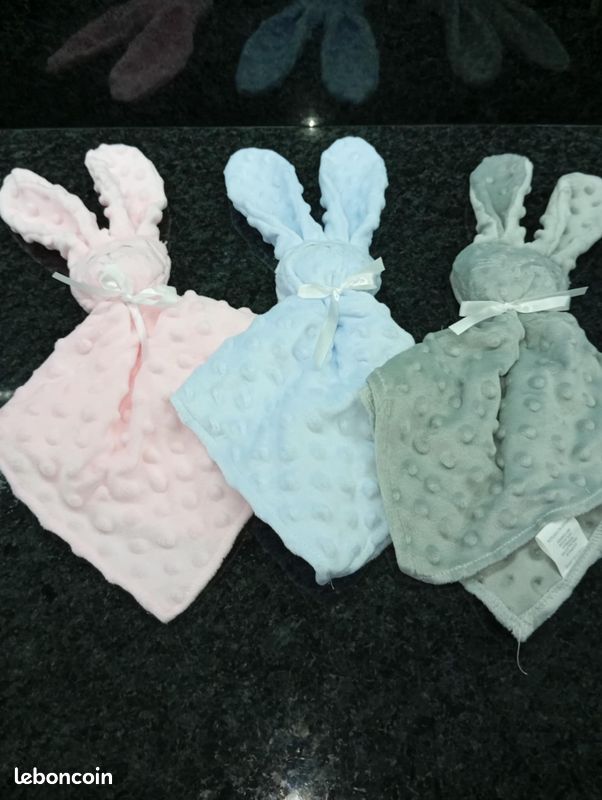 Doudou lapin à personnalisé (image 4)
