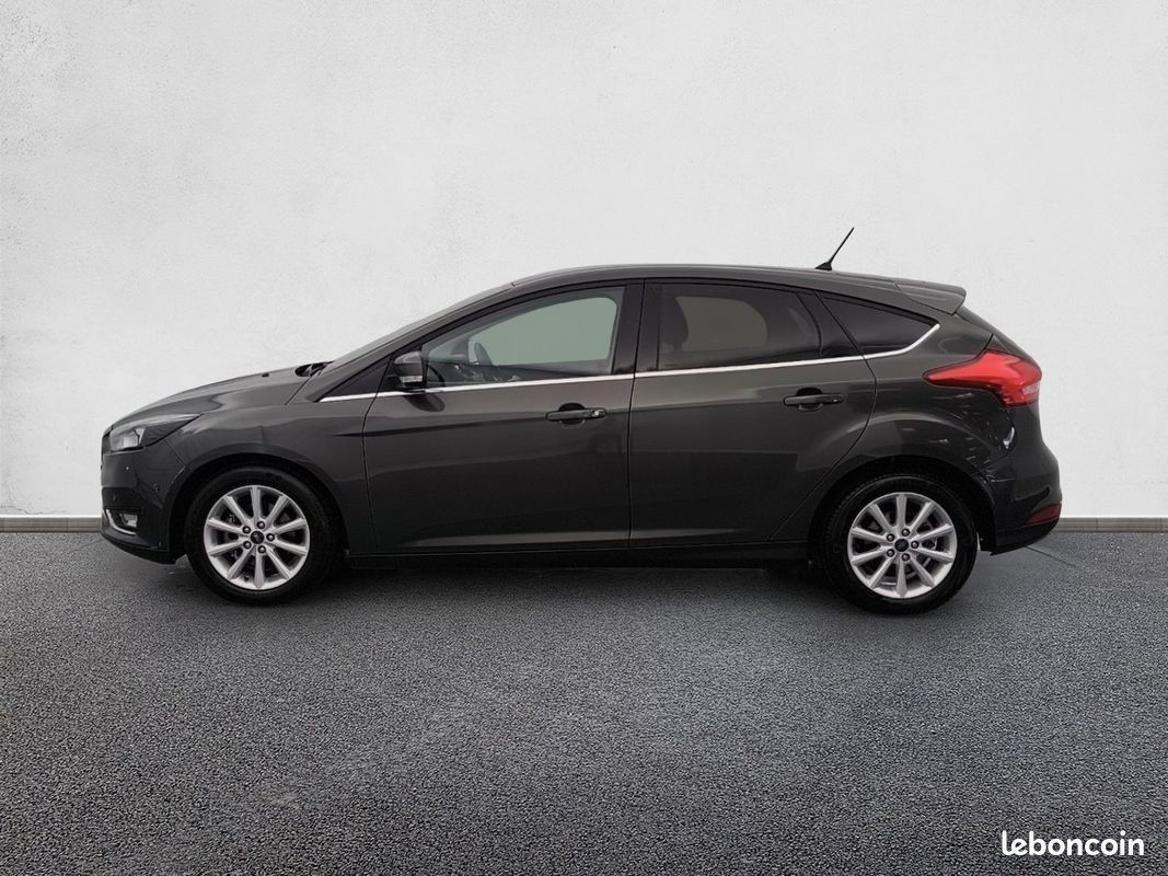 FORD Focus 1.0 EcoBoost 125 S&S Titanium (image 26)