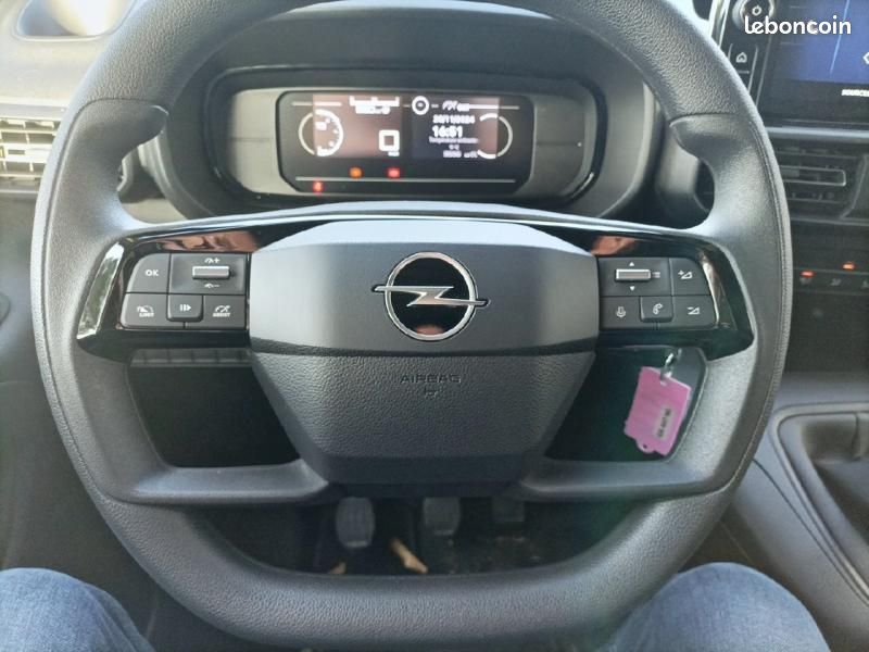 Opel Combo Cargo M 650kg BlueHDi 100ch S&S (image 6)