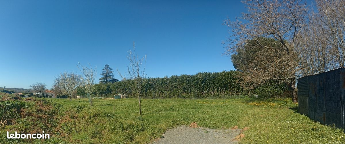 Terrain constructible · à Le Champ-Saint-Père · 55 000 €