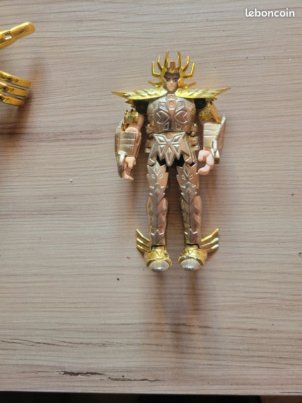 CHEVALIER DU ZODIAQUE, Saint Seiya, BANDAI 1987, ChevalierOR CANCER 100