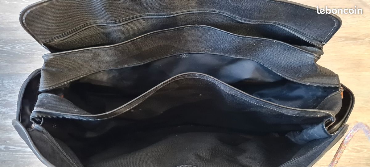 Sac de voyage (image 2)