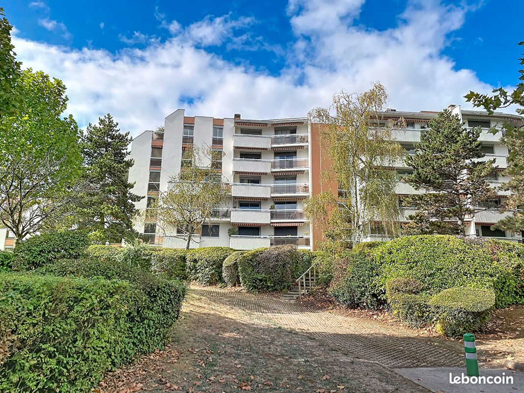 Appartement 2 pièces 38 m² · à Talant · 38 m² · 700 €/mois