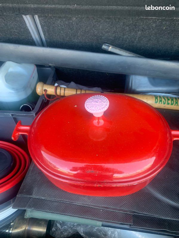 Cocotte en fontes (image 3)