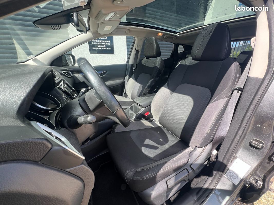 NISSAN QASHQAI 2019 EVAPO 1.3 DIG-T 160 DCT N-Connecta (image 12)