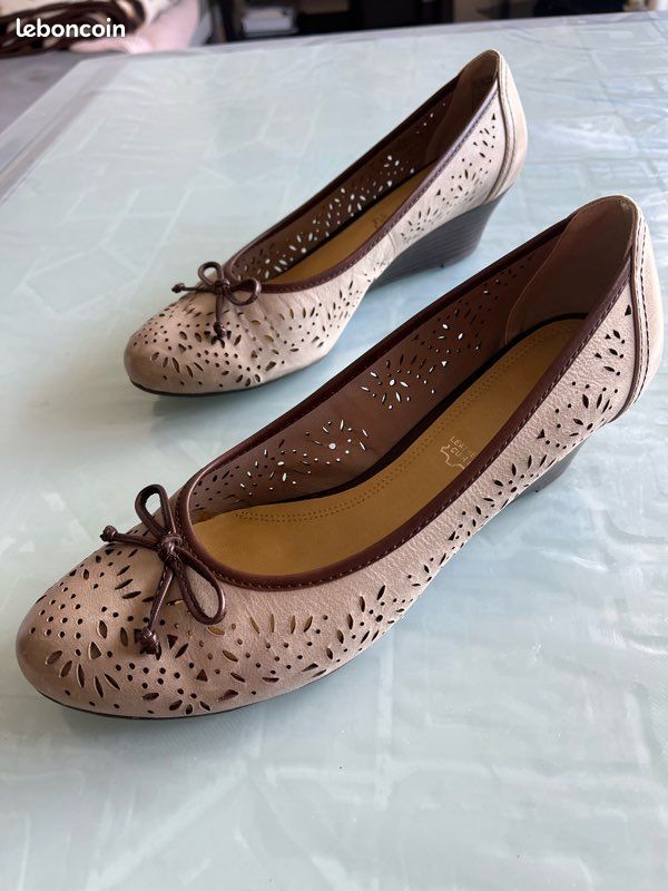 Ballerines bicolore à talon (image 2)