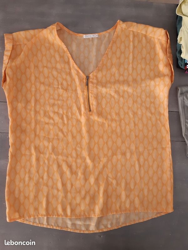 Lot vêtement été femme taille 2/3 et L Débardeur hauts manches courtes (image 5)