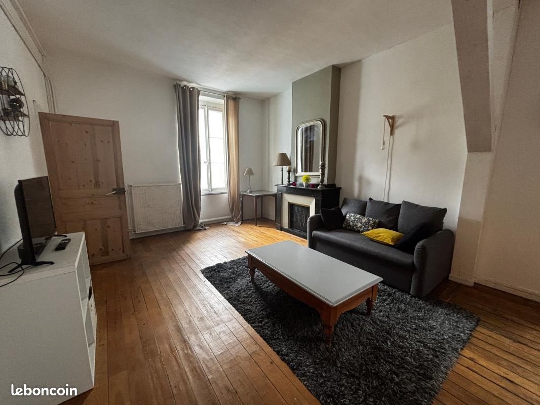 Appartement 3 pièces 77 m² · à Carcassonne · 77 m² · 650 €/mois