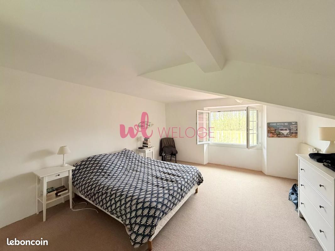 Propriété 9 pièces 340 m² (image 14)