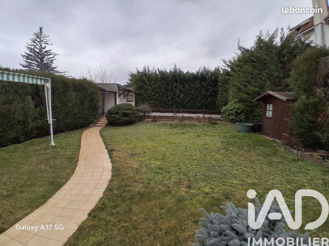 Maison 5 pièces 200 m² · à Dijon · 200 m² · 450 000 €