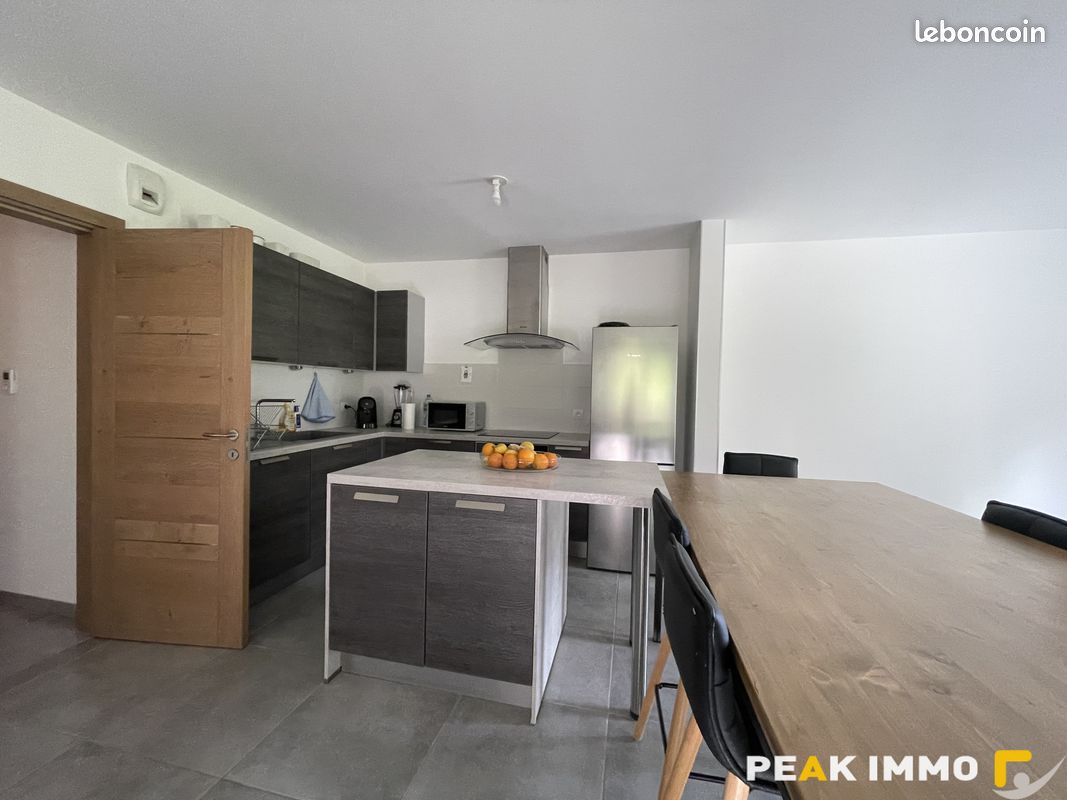 Appartement 4 pièces 97 m² · à Rumilly · 97 m² · 1 450 €
