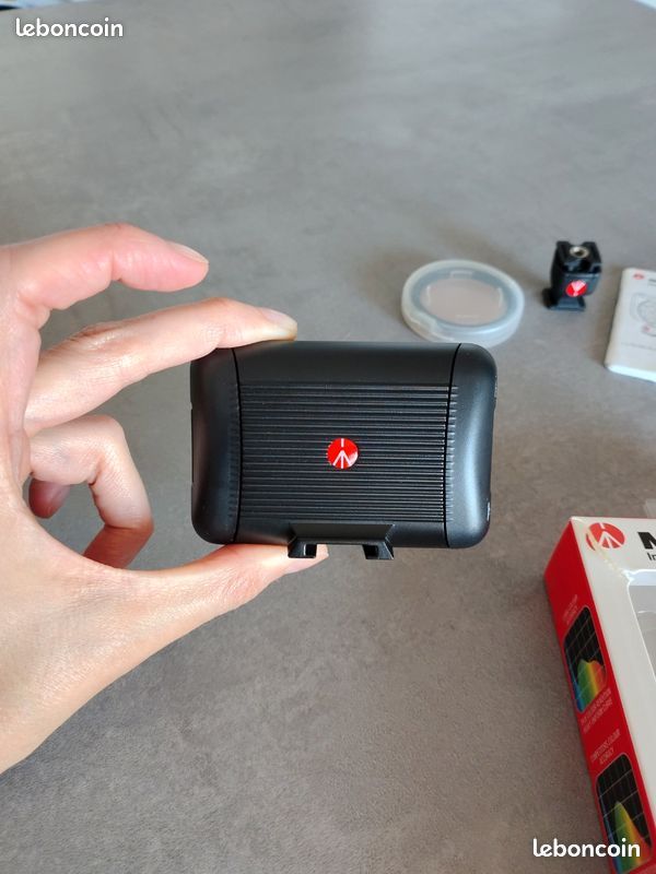 Manfrotto Lumimuse 8 – Luce LED Portatile Con 8 Lampadine, Color Nero, Perfetta Per Foto E Video