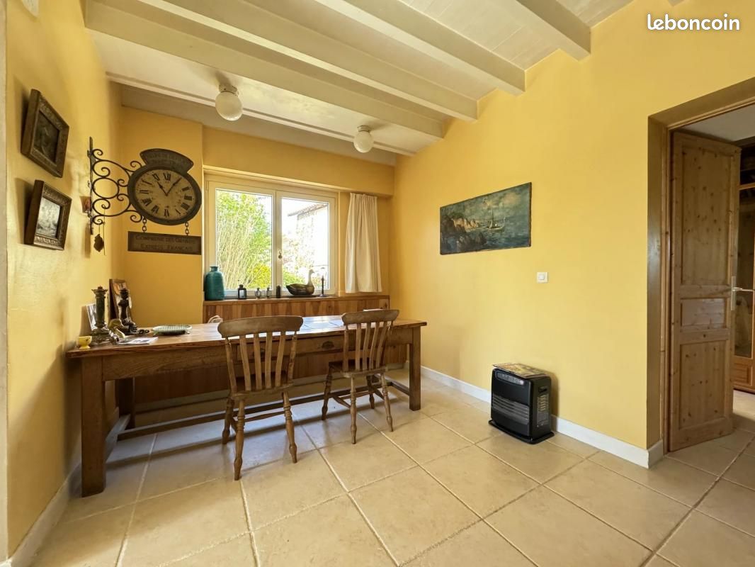 Maison 145 m² Aunac - Aunac-sur-Charente 16460 Aunac (image principale 4)