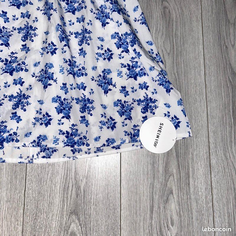 Robe fleurie shein T38 (image 2)