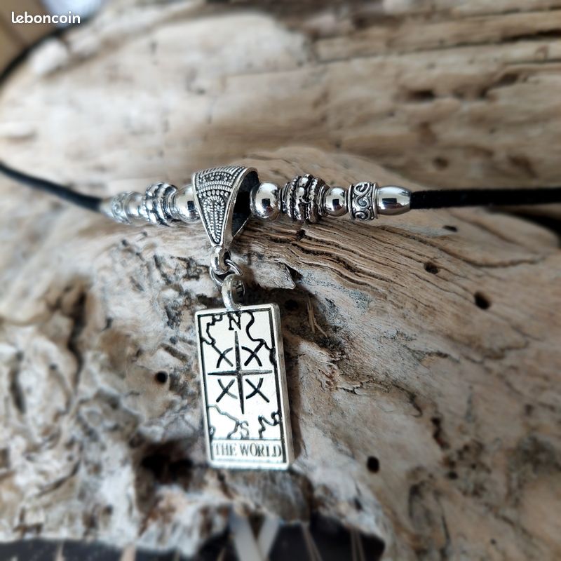 Collier boho-mystique, the Witch carte de tarot The World, noir (image 5)
