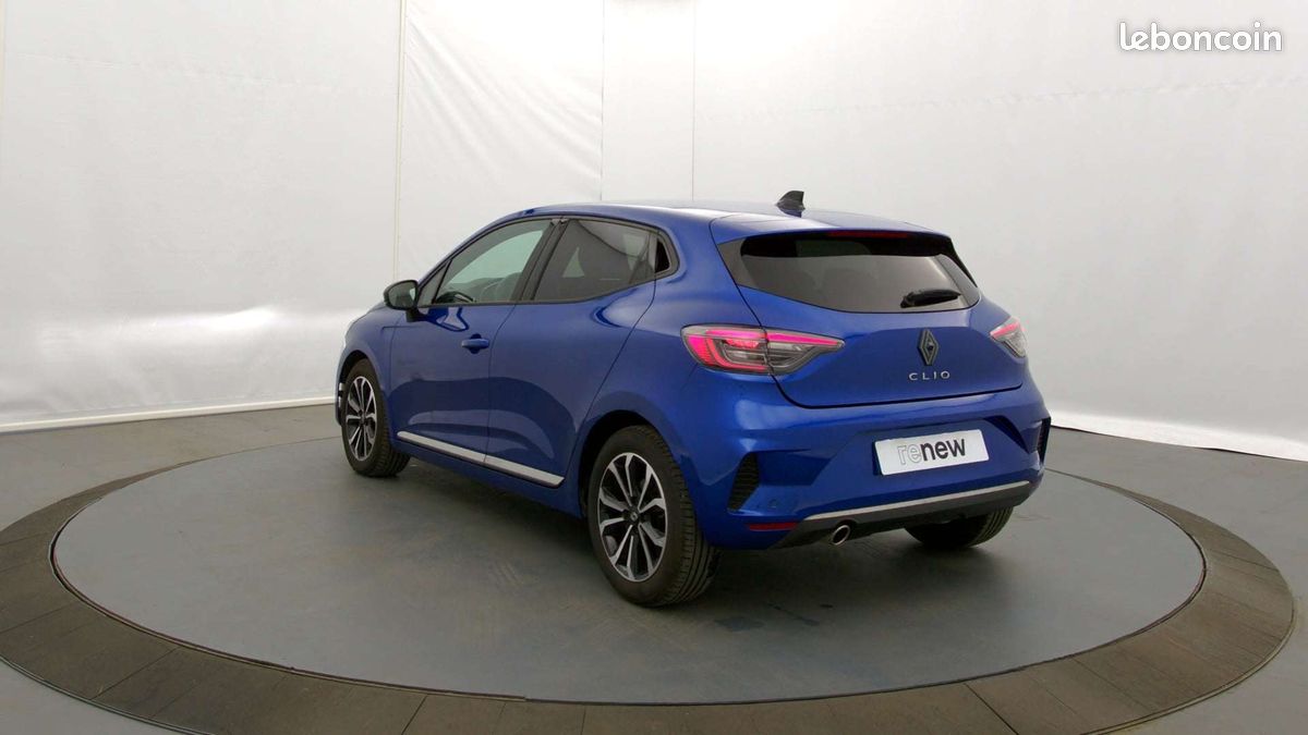 Renault clio eco g 100 ch gsr2 techno (image 18)