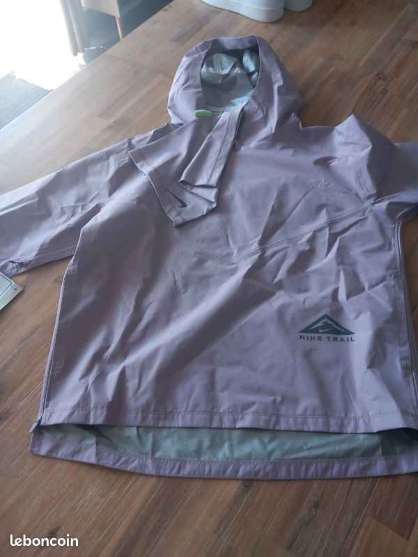 Coupe vent nike trail GORE TEX (image 1)