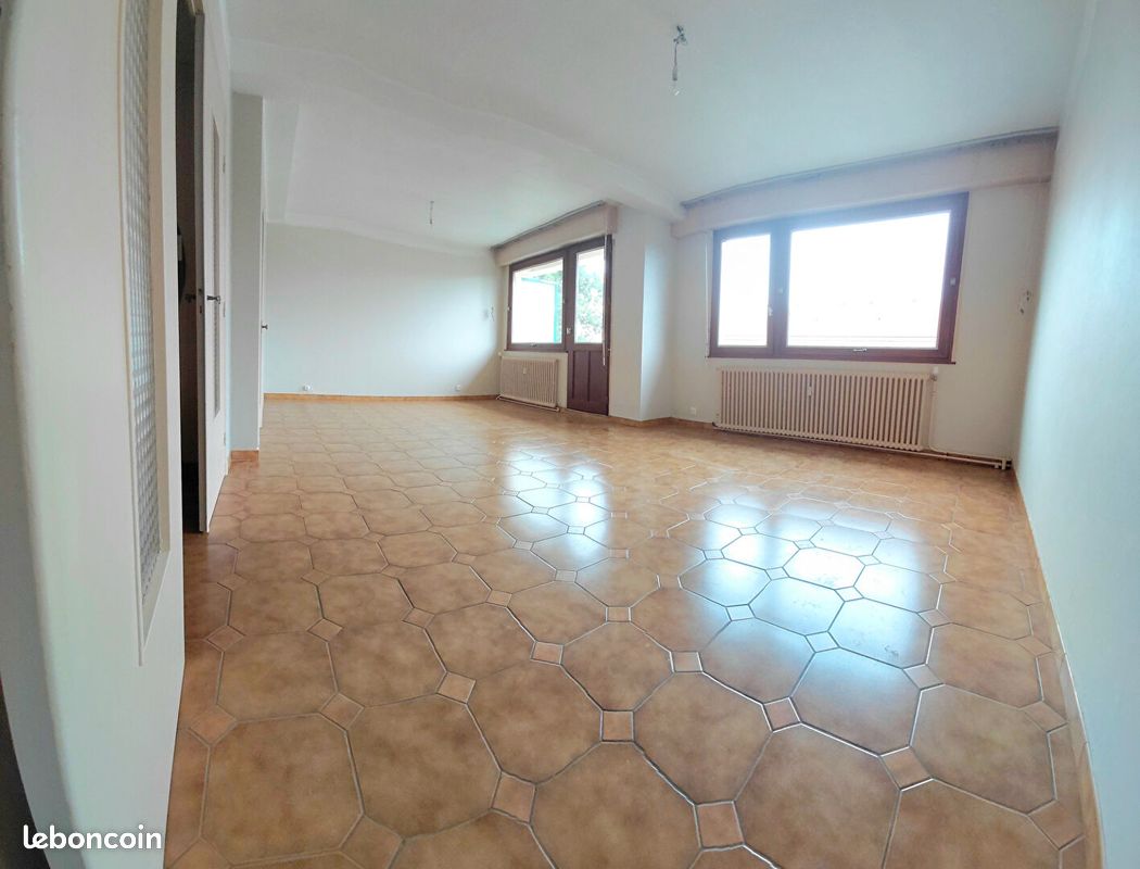 Appartement 5 pièces 113 m² · à Saint-Max · 113 m² · 950 €/mois