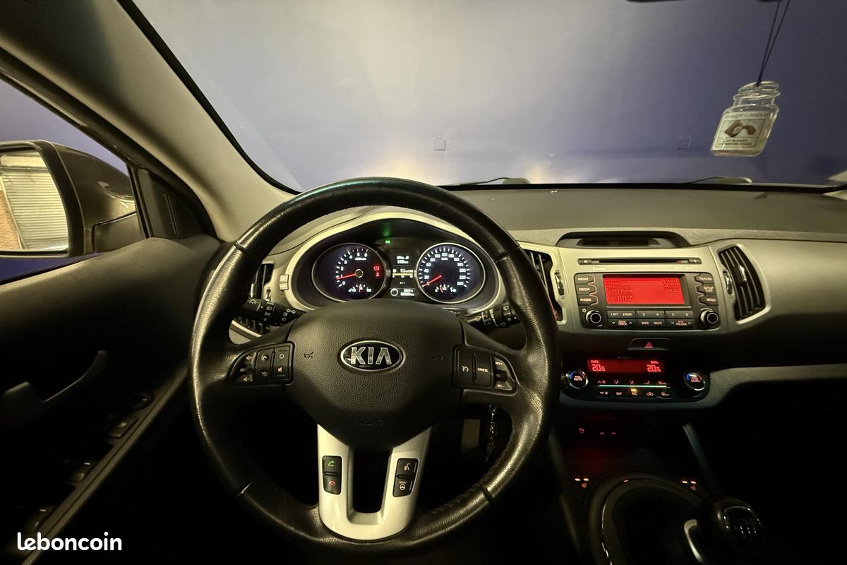 KIA SPORTAGE 1.7 CRDI 115 cv (image 10)