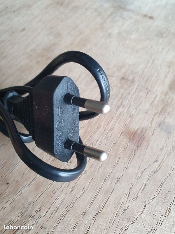 Cable d'alimentation TV neuf (image 2)