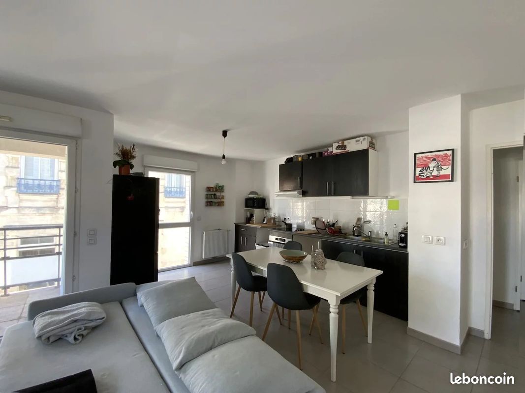 Appartement 3 pièces 66 m² - Bordeaux 33000 (image principale 0)