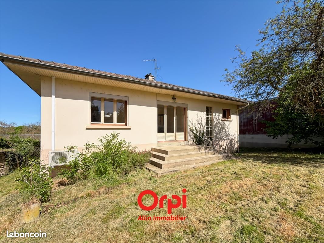 Maison 3 pièces 100 m² · à Vallon-en-Sully · 100 m² · 79 500 €