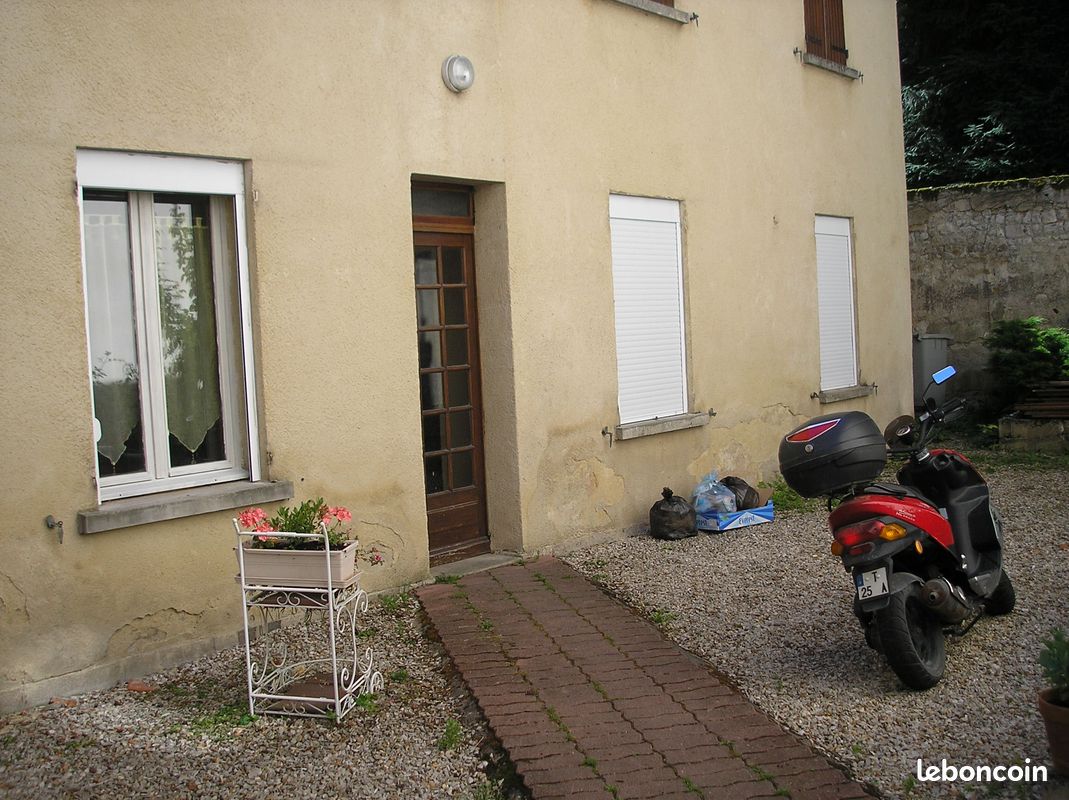 Appartement a louer auxerre - 2 pièce(s) - 35 m2 - Surfyn