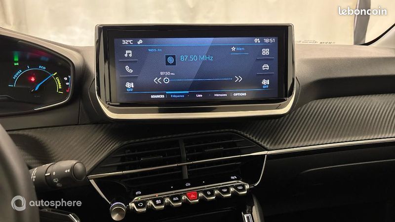 Peugeot 208 1.2 Hybrid 100ch Active e-DCS6 (image 19)