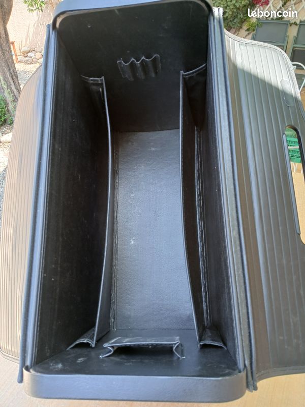 Attaché-case (image 4)
