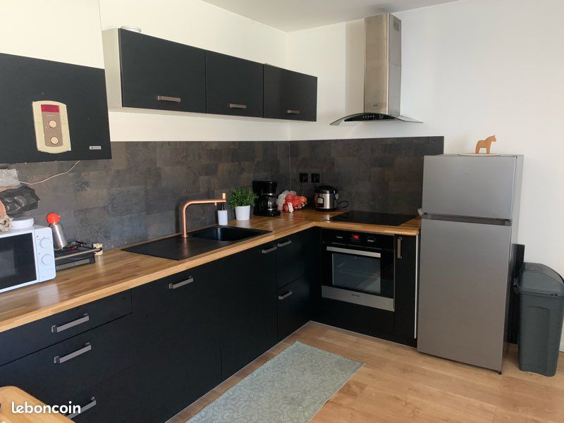 Appartement 4 pièces 93 m² · à Saint-Étienne · 93 m² · 700 €/mois